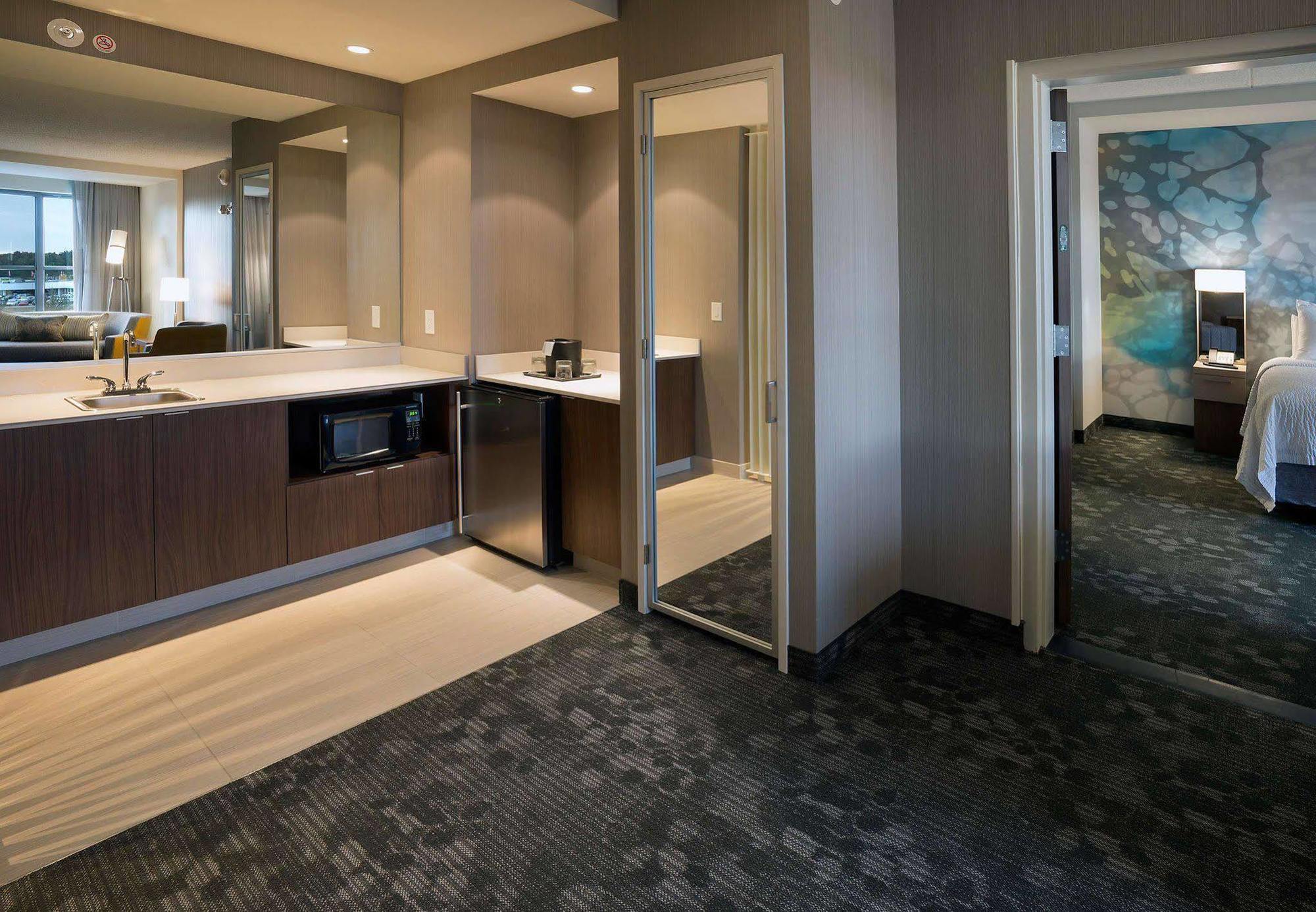Courtyard By Marriott Charleston סאמרוויל מראה חיצוני תמונה